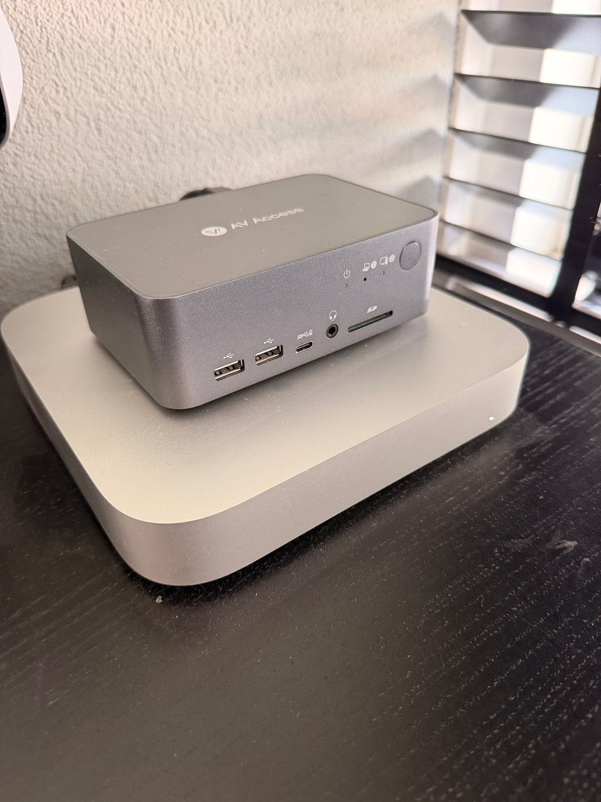 Mac mini M2 /2023 / 8gb / 512gb SSD MET AV Access c10 hub, Computers en Software, SSD, Ophalen of Verzenden, Zo goed als nieuw
