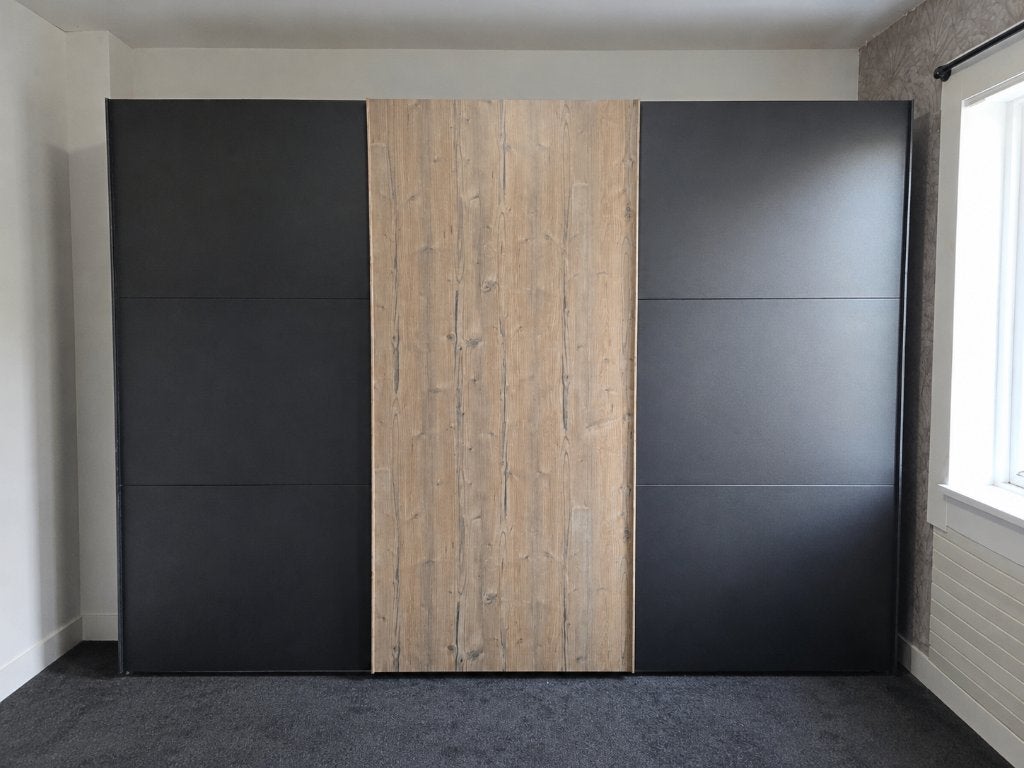Kans! Grote schuifdeurkast Nu voor €150! - Al gedemonteerd, Ophalen, Gebruikt, 200 cm of meer, 200 cm of meer