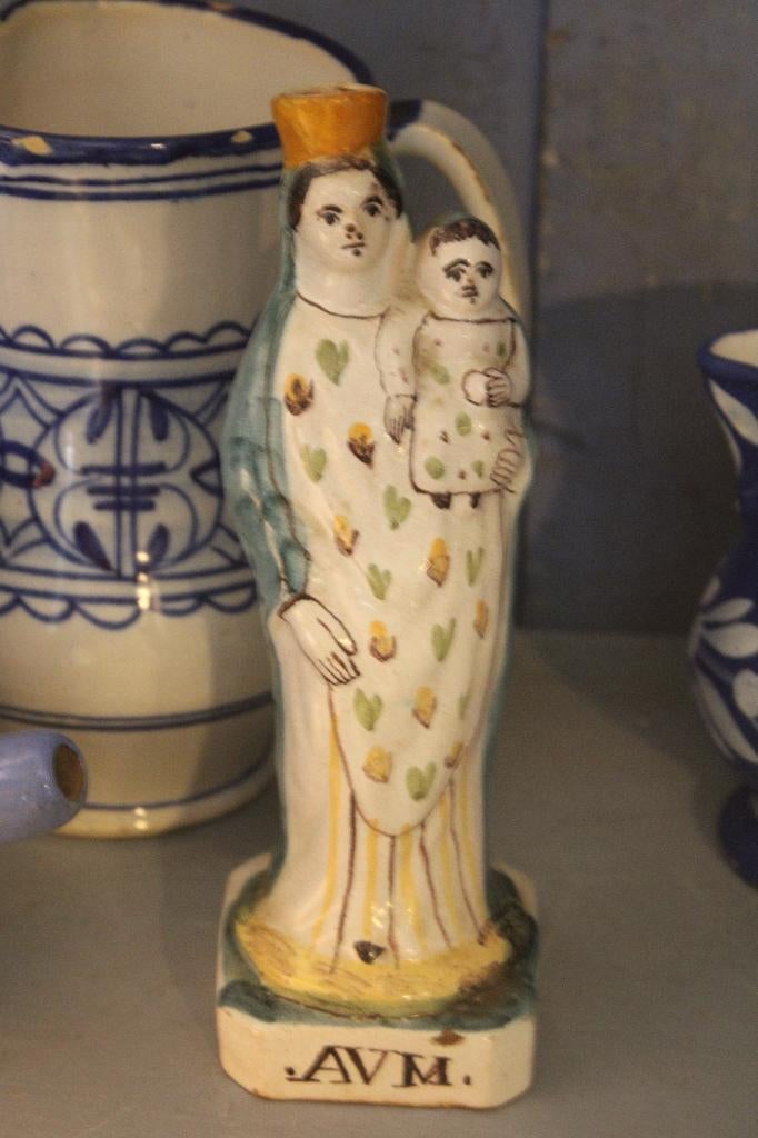 Antiek frans aardewerk madonna Jezus aardewerk kandelaar, Antiek en Kunst, Antiek | Religie, Ophalen of Verzenden