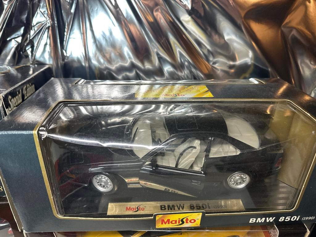 BMW 850i. 1990.  Maisto. 1:18, Ophalen of Verzenden, Nieuw, Auto, Maisto