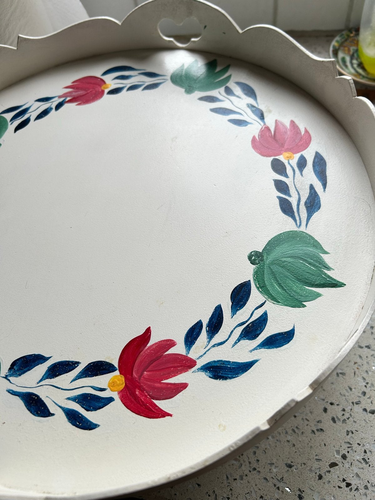 Handgemaakt Dienblad met Boerenbont Motief - Ø 39 cm Hout, Huis en Inrichting, Woonaccessoires | Dienbladen, Gebruikt, Rond, Div