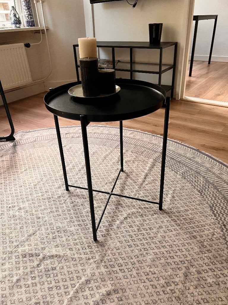 IKEA GLADOM salontafel zwart, Overige materialen, Minder dan 55 cm, Gebruikt, Rond