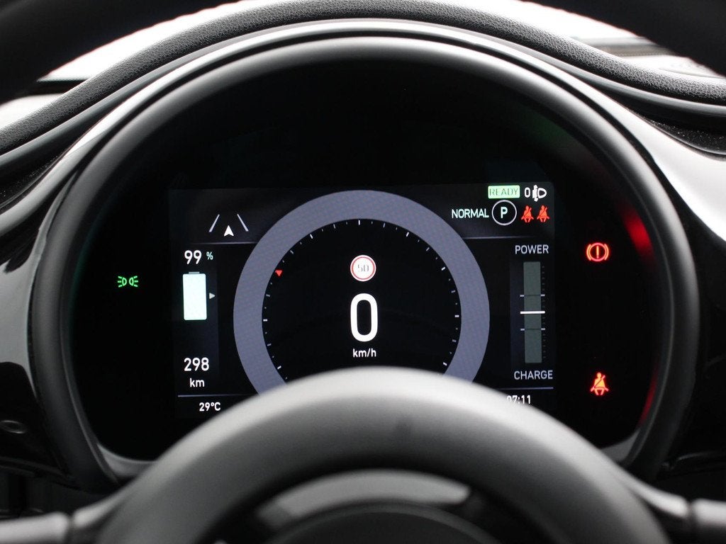 Fiat 500 Urban 42 kWh Airco Climatronic 360 Camera Stoelverw, Auto's, Fiat, Stof, Gebruikt, 4 stoelen, Origineel Nederlands