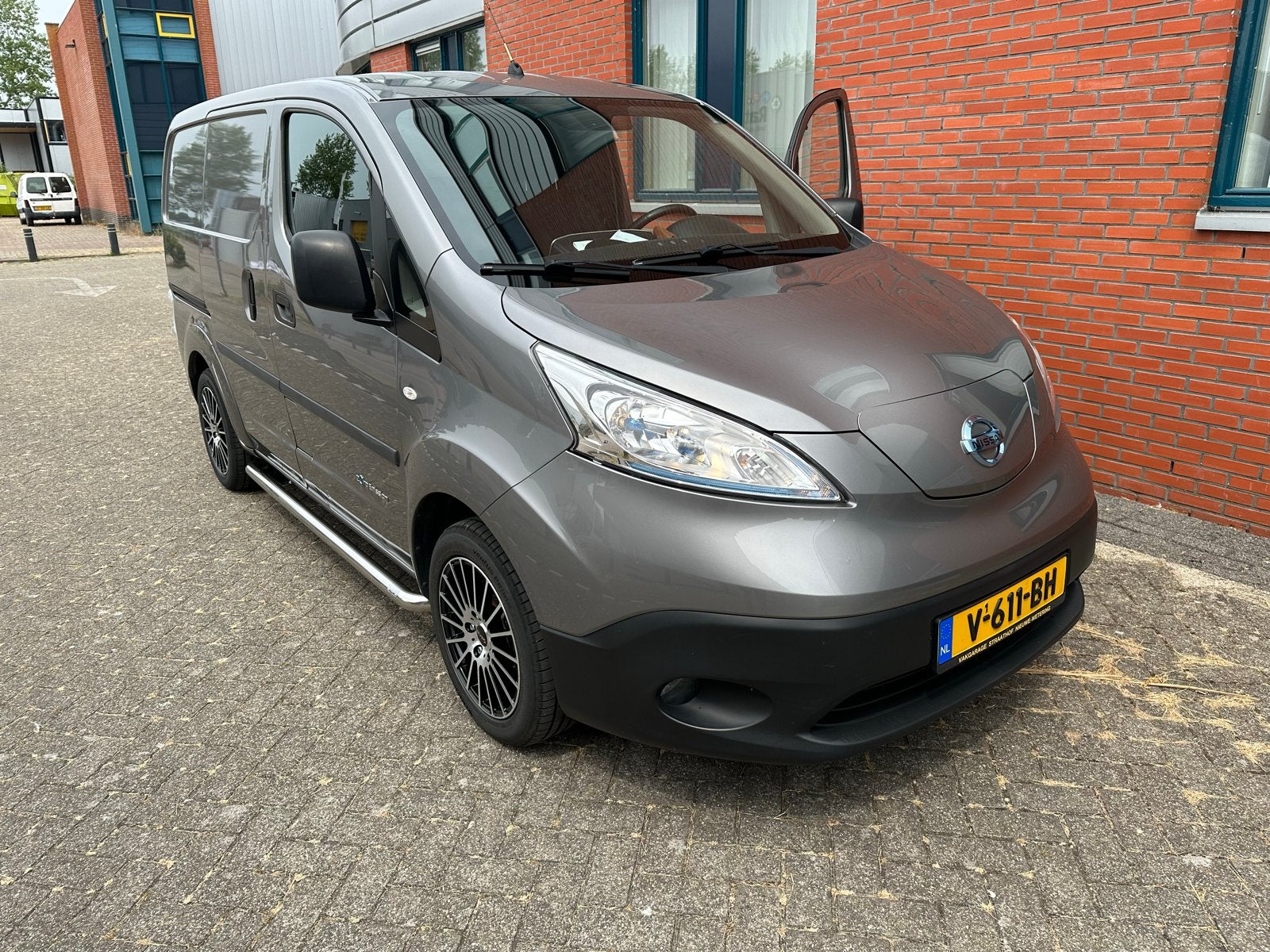 Nissan E-NV200 GB Elektrisch 109pk 2016, Auto's, Zwart, Origineel Nederlands, Te koop, Voorwielaandrijving