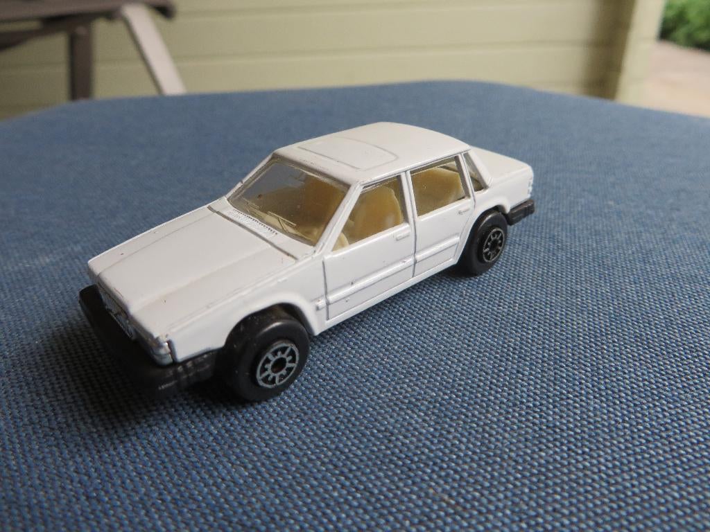 Edocar Volvo 760 GLE wit, Ophalen of Verzenden, Gebruikt, Auto