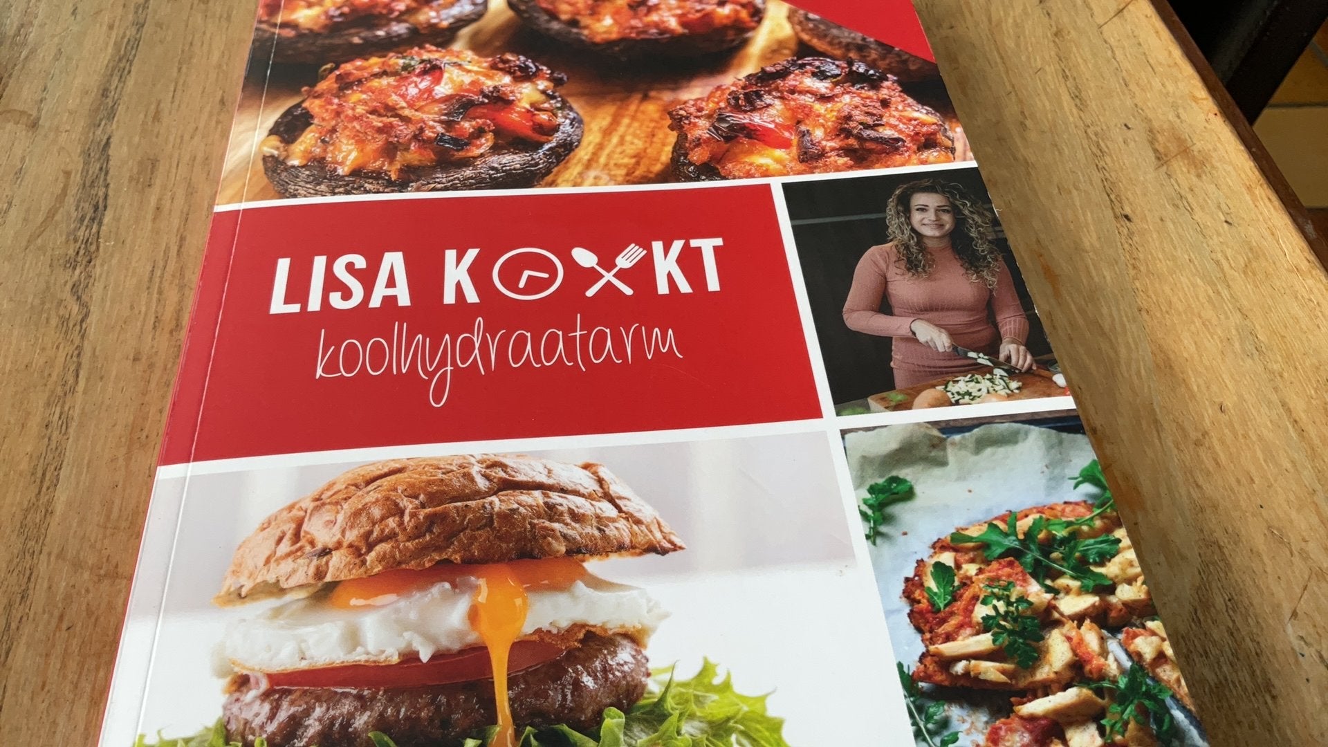 Lisa Tennebroek - Lisa Kookt koolhydraat arm, Ophalen of Verzenden, Zo goed als nieuw, Lisa Tennebroek