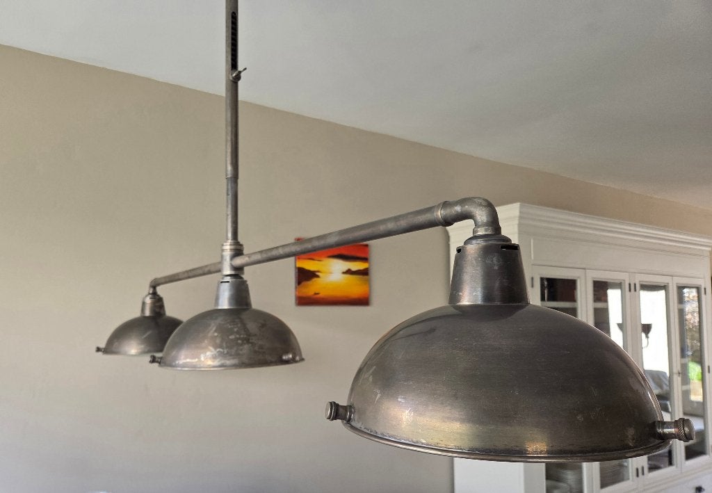 Industriële hanglamp met drie kappen in hoogte verstelbaar, Huis en Inrichting, Ophalen, Nieuw, 50 tot 75 cm