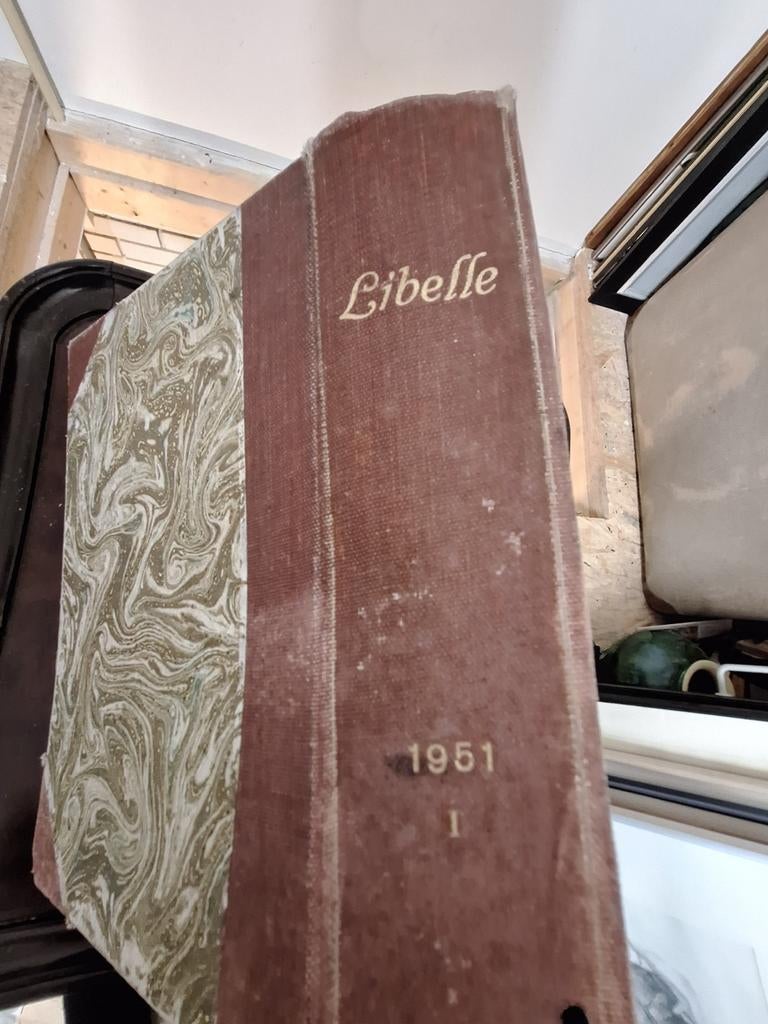 Libelle tijdschrift uit 1951, Ophalen of Verzenden, Gelezen, Damesbladen