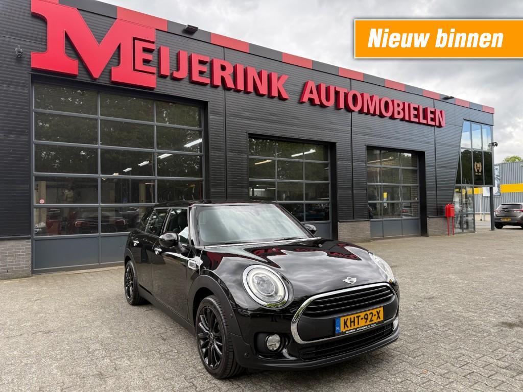 Mini MINI 1.5 COOPER BJ.2017 XENON HALF LEDER NAVI LUXE STOE, Voorwielaandrijving, 136 pk, Gebruikt, Zwart