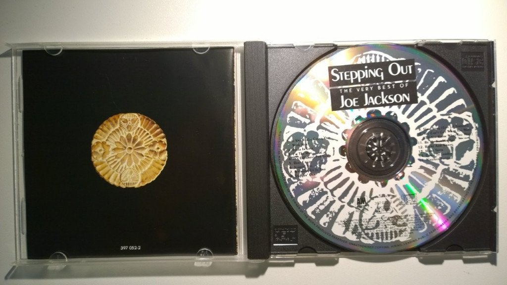 Joe Jackson - Stepping Out The Very Best Of, Ophalen of Verzenden, Zo goed als nieuw, Poprock, Album