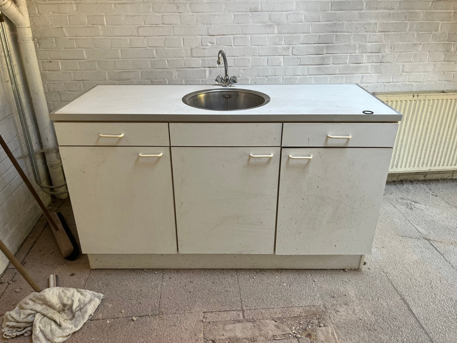 Gratis keukenblok afhalen, Ophalen, Gebruikt, Overige materialen, Wit