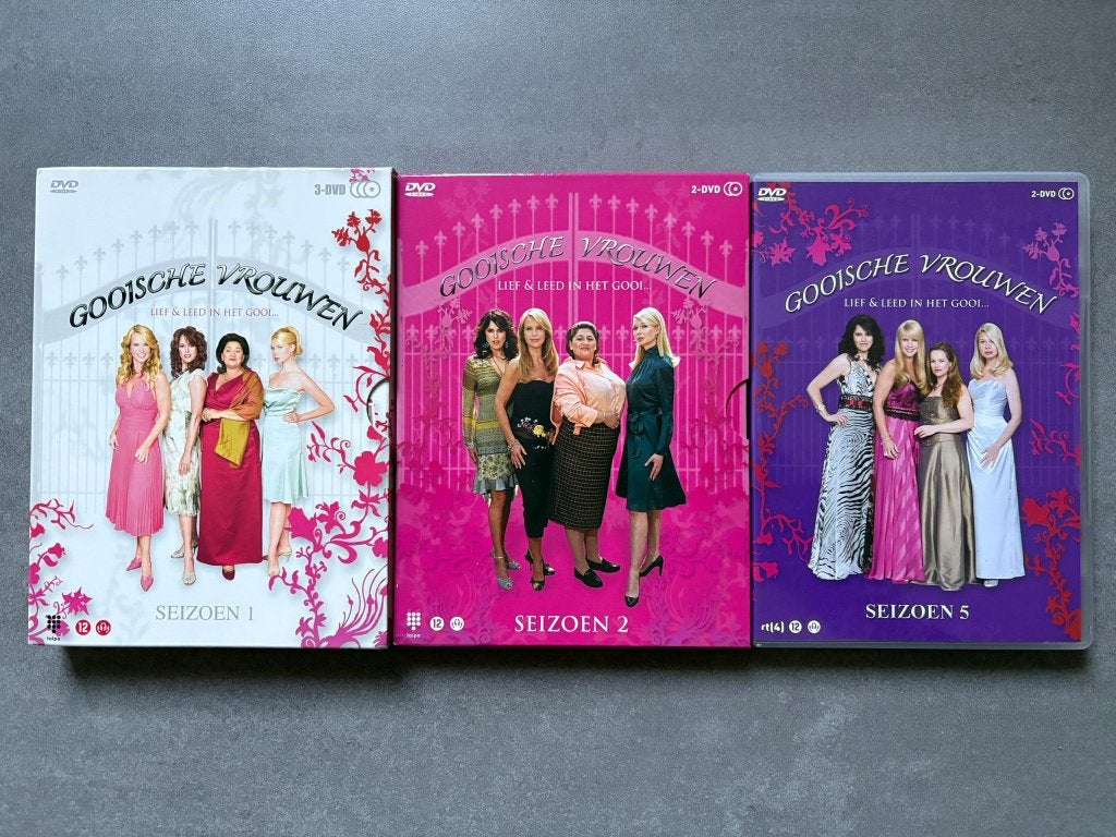 Gooische Vrouwen - Seizoen 1, 2 & 5, leuke Dvd's goede staat, Zo goed als nieuw, Komedie, Vanaf 12 jaar, Seizoen 1