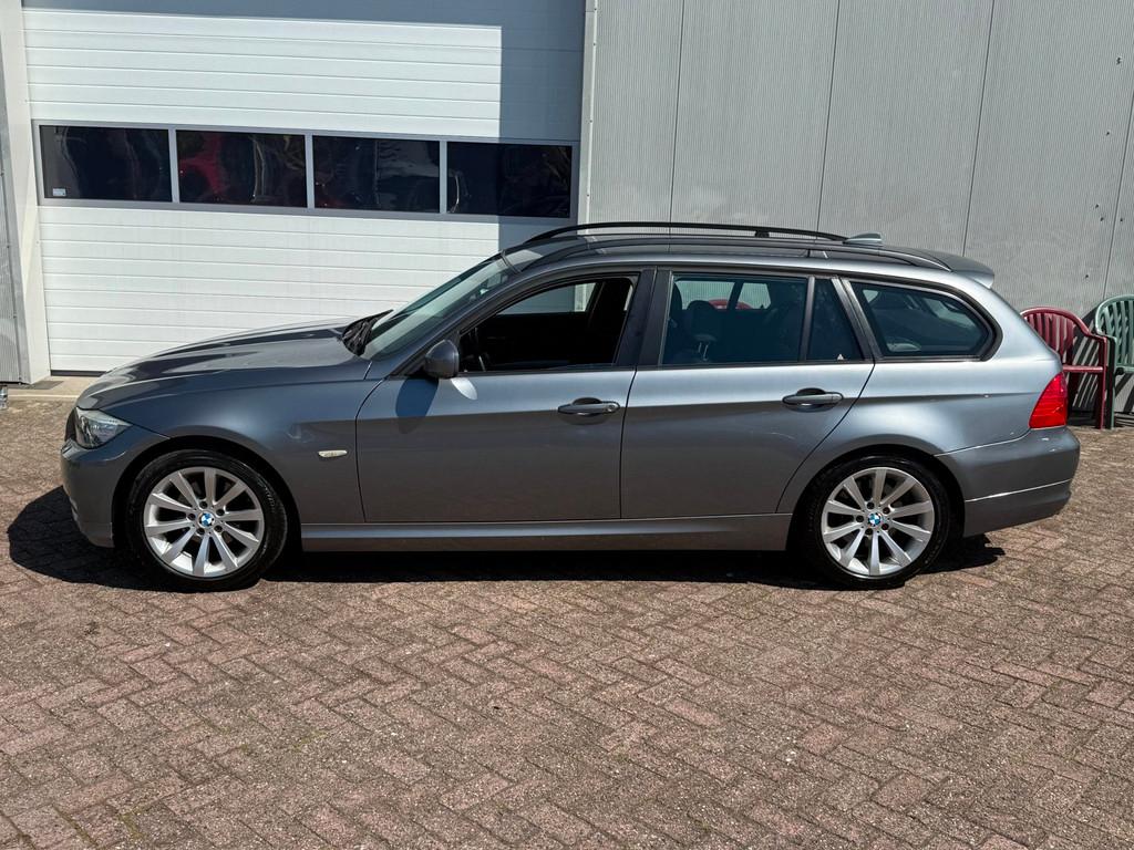 BMW 3-serie Touring 316i Business Line, Euro 5, Achterwielaandrijving, 1599 cc, 4 cilinders