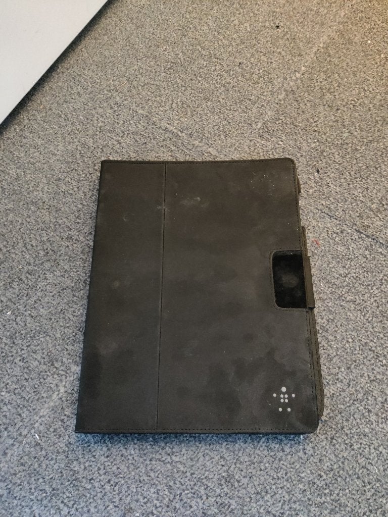 Belkin Tablet cover met keyboard 1-7, Ophalen of Verzenden, Zo goed als nieuw, 10 inch, Bescherming voor- en achterkant