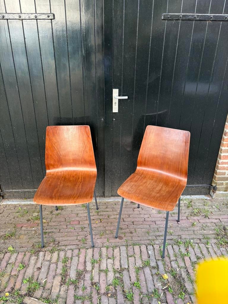 2 vintage design stoelen Euroika van Friso Kramer, Huis en Inrichting, Ophalen, Zo goed als nieuw, Twee