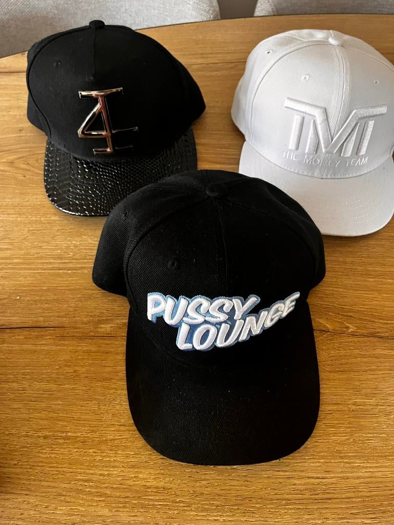 Diverse petten: TMT, Pussy Lounge en Z4, Ophalen of Verzenden, Zo goed als nieuw, One size fits all, Pet