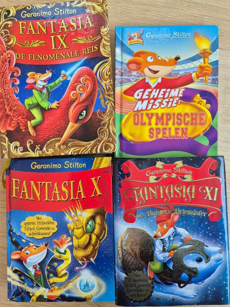 4 Geronimo Stilton Fantasia boeken - Harde kaft, Boeken, Ophalen of Verzenden, Gelezen, Geronimo Stilton, Fictie algemeen