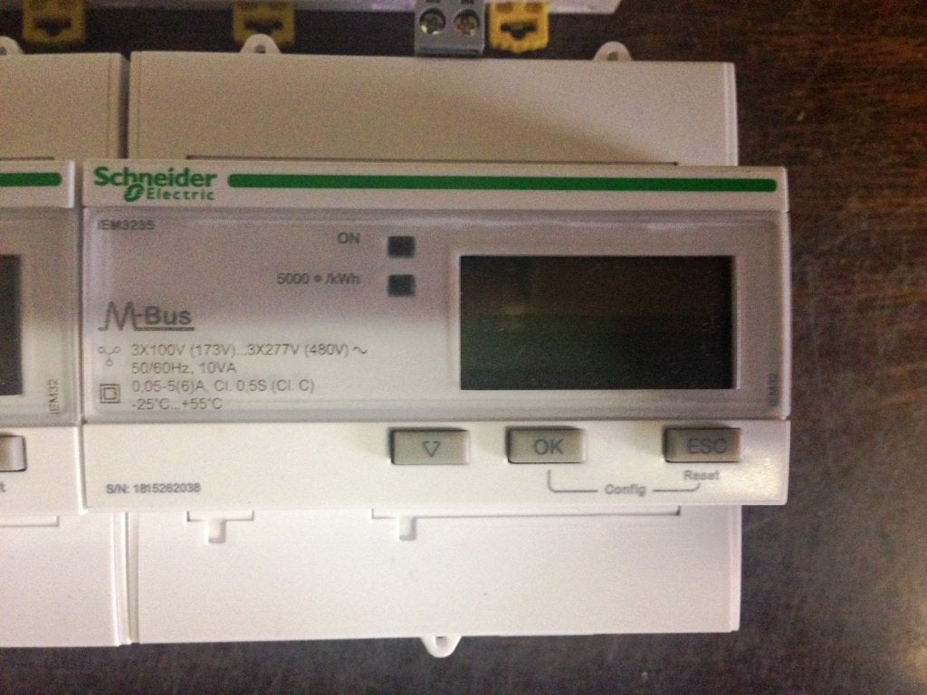Schneider Electric IEM3235 kWh meters, Ophalen of Verzenden, Zo goed als nieuw, Overige typen