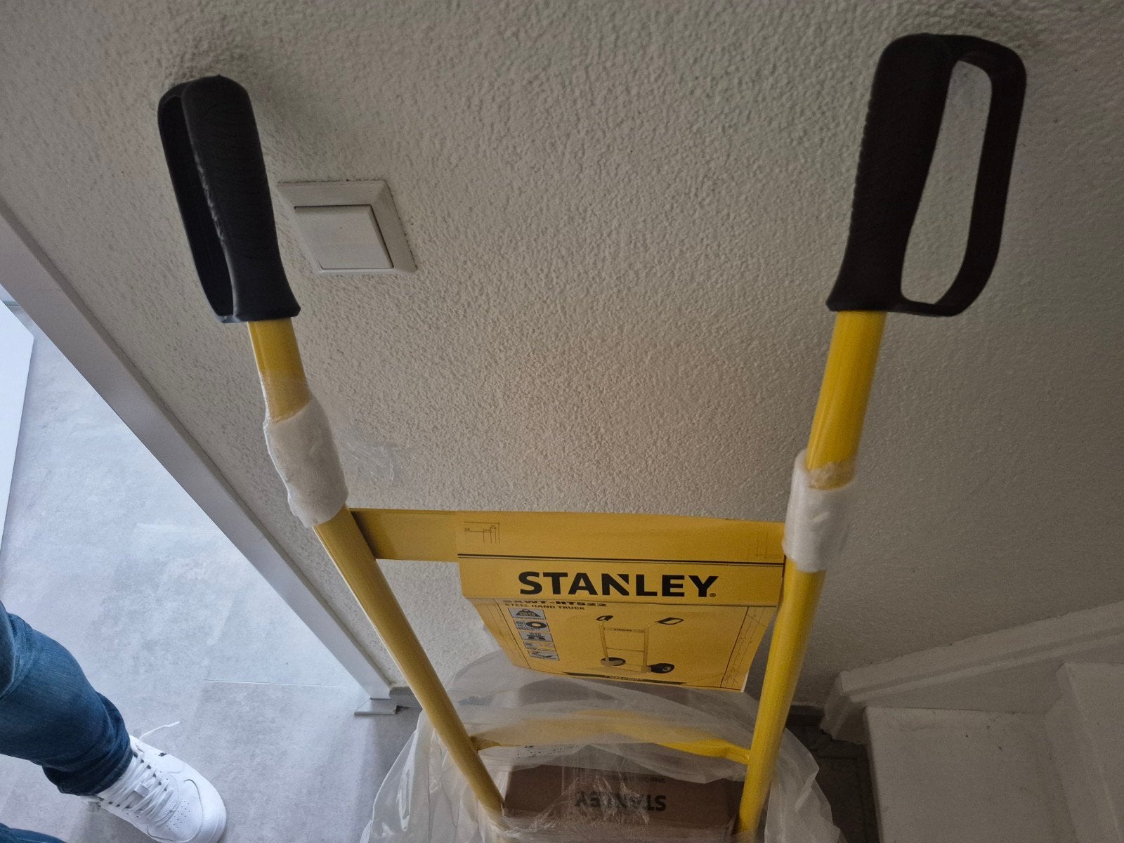 Nieuwe Stanley stalen steekwagen SXWT-HT522, 100 liter of meer, Ophalen of Verzenden, Nieuw, Steekwagen