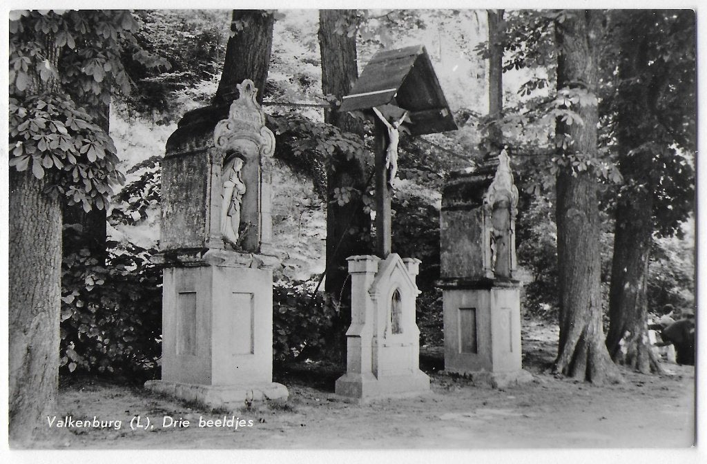 Valkenburg Drie Beeldjes Oude Ongelopen Ansichtkaart B3227, Ophalen of Verzenden, 1980 tot heden, Gelopen, Limburg