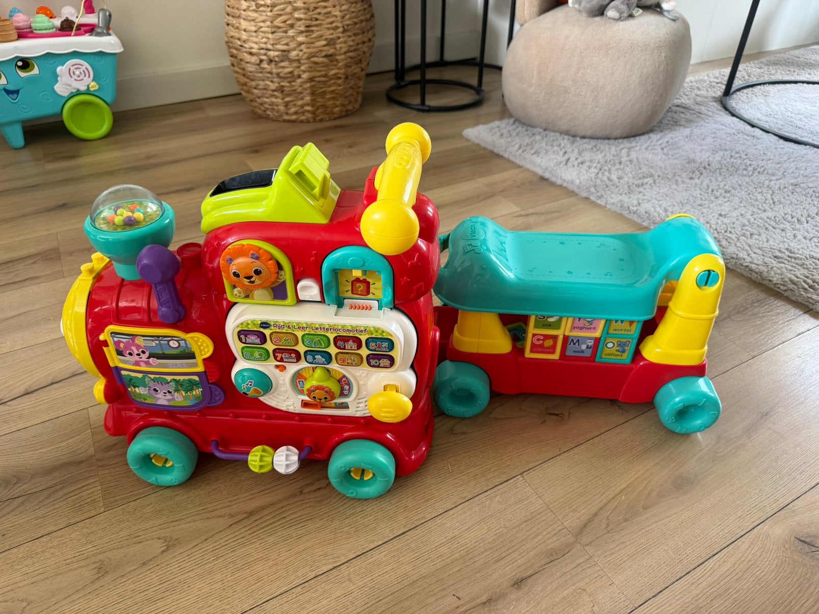 Vtech Rijd & Leer Letterlocomotief, Kinderen en Baby's, Speelgoed | Vtech, Ophalen, Zo goed als nieuw, 6 maanden tot 2 jaar
