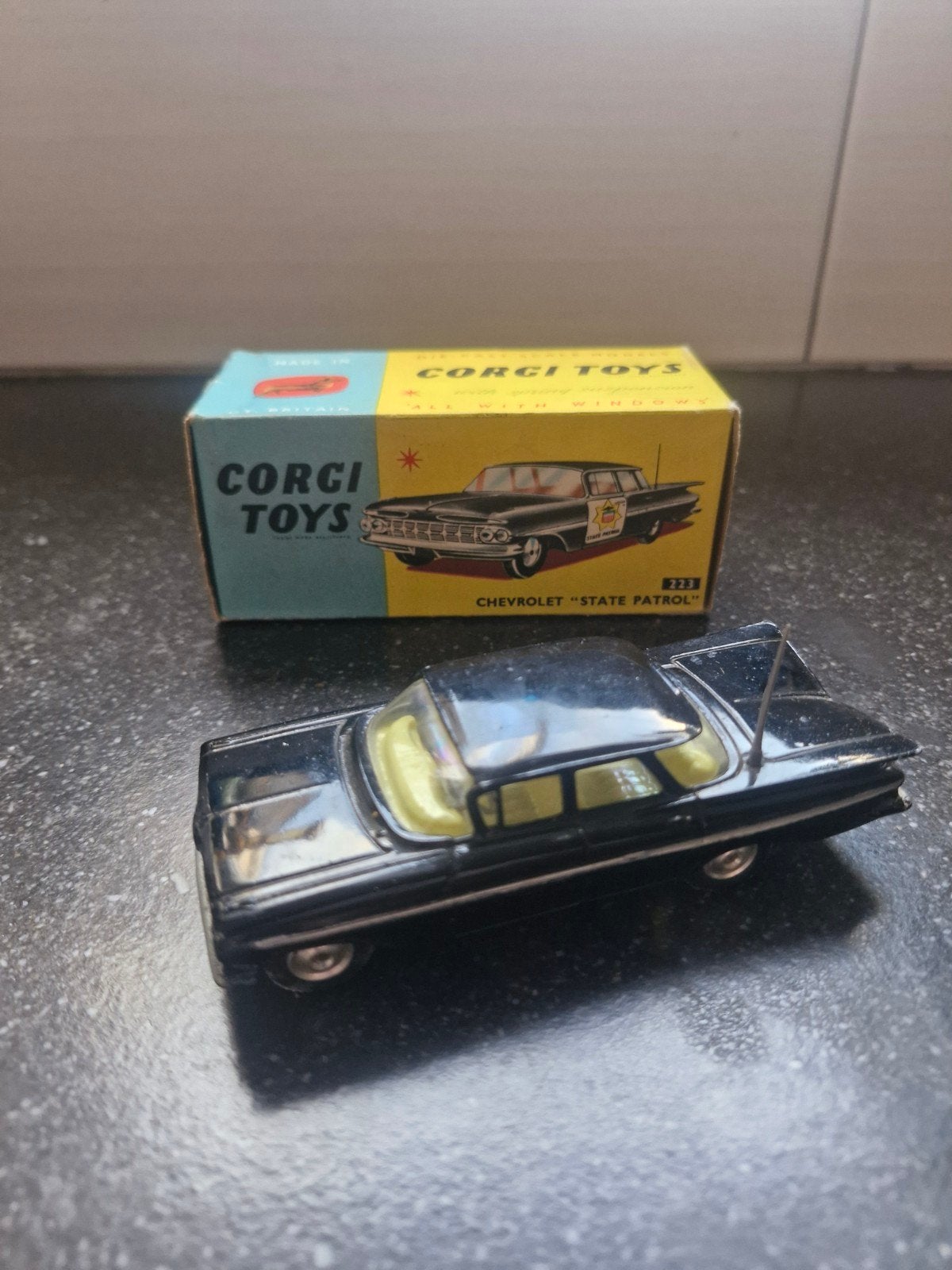 Corgi Toys Chevrolet Impala State Patrol -, Kinderen en Baby's, Speelgoed | Speelgoedvoertuigen, Ophalen of Verzenden, Gebruikt