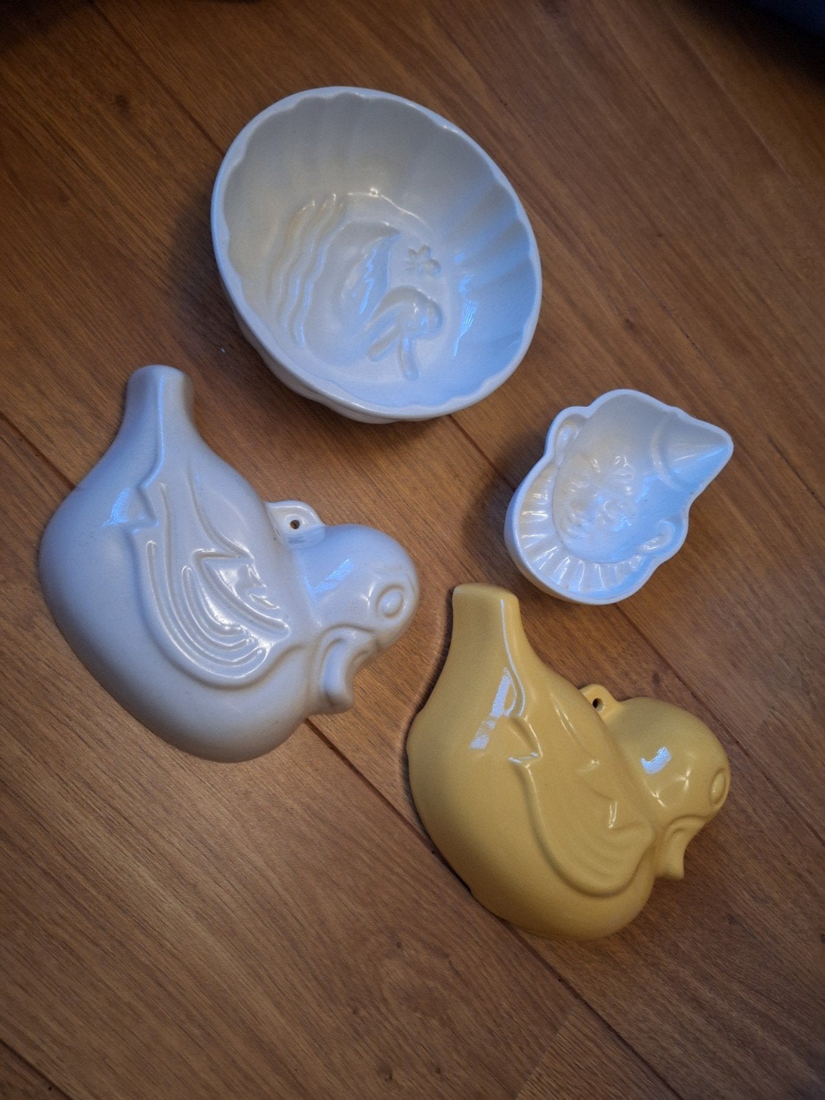 4 Vintage Puddingschalen - Diverse Vormen, Huis en Inrichting, Keuken | Servies, Gebruikt, Keramiek, Ophalen of Verzenden, Schaal of Schalen