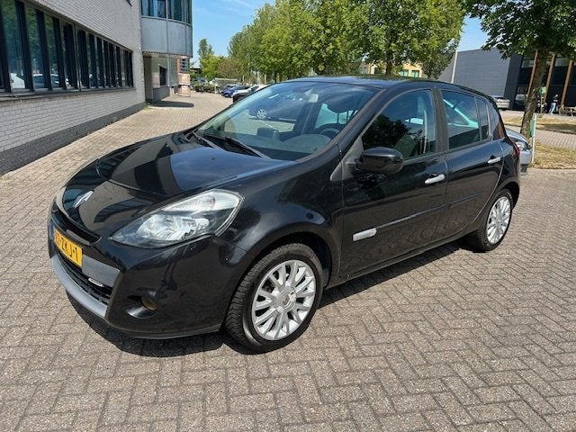 Renault Clio 1.2 20th Anniversary NAVI CLIMA BLUETH., Auto's, Voorwielaandrijving, Euro 5, Stof, 4 cilinders