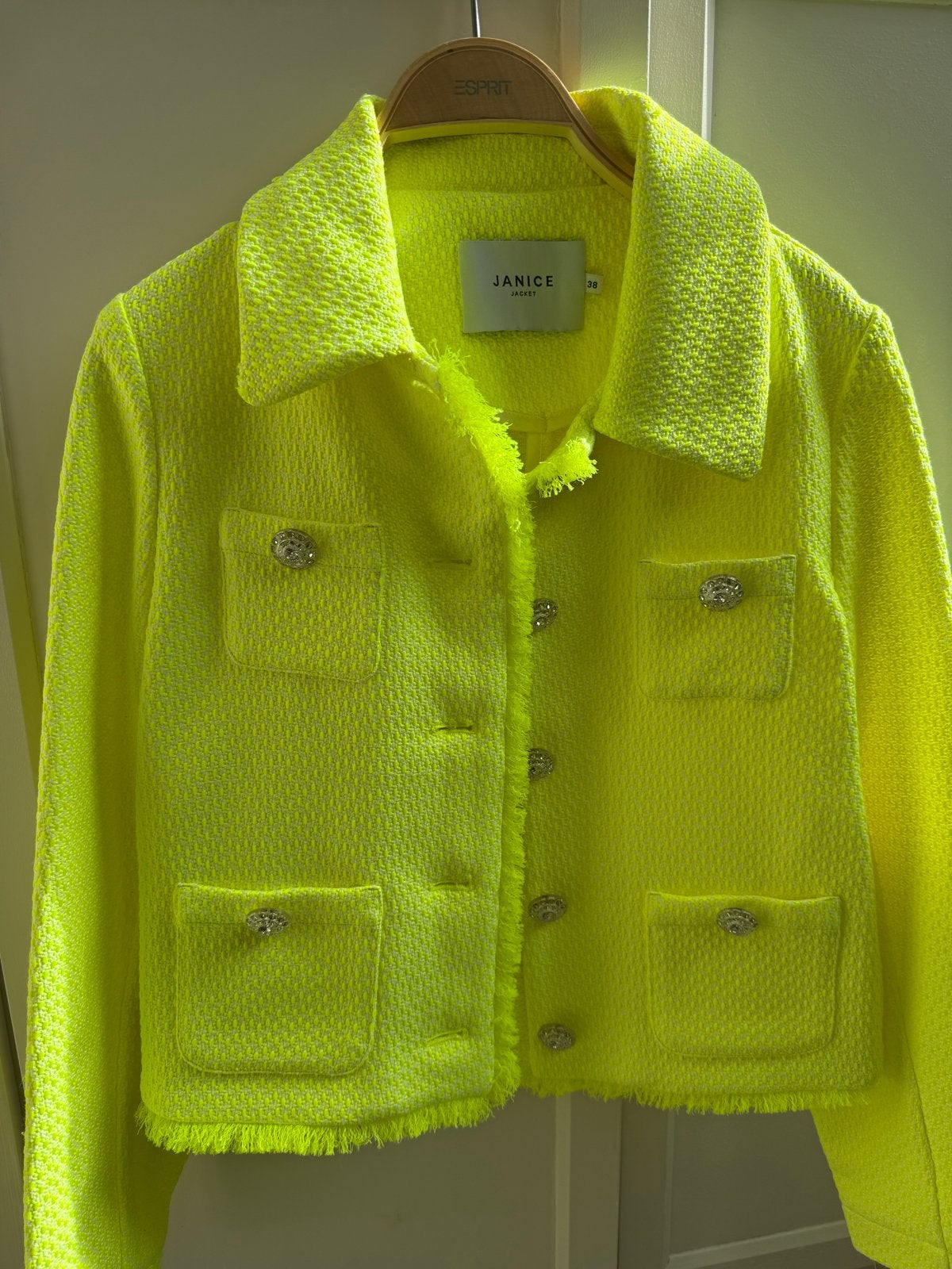 Janice Neon Geel Tweed Jasje Maat 38, Kleding | Dames, Ophalen of Verzenden, Zo goed als nieuw, Maat 38/40 (M), Geel