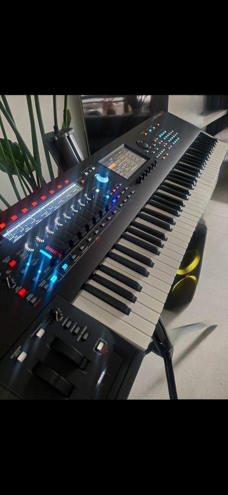 Yamaha Montage 7 Synthesizer Workstation - Zo goed als nieuw, Ophalen, Yamaha, Zo goed als nieuw, Aanslaggevoelig