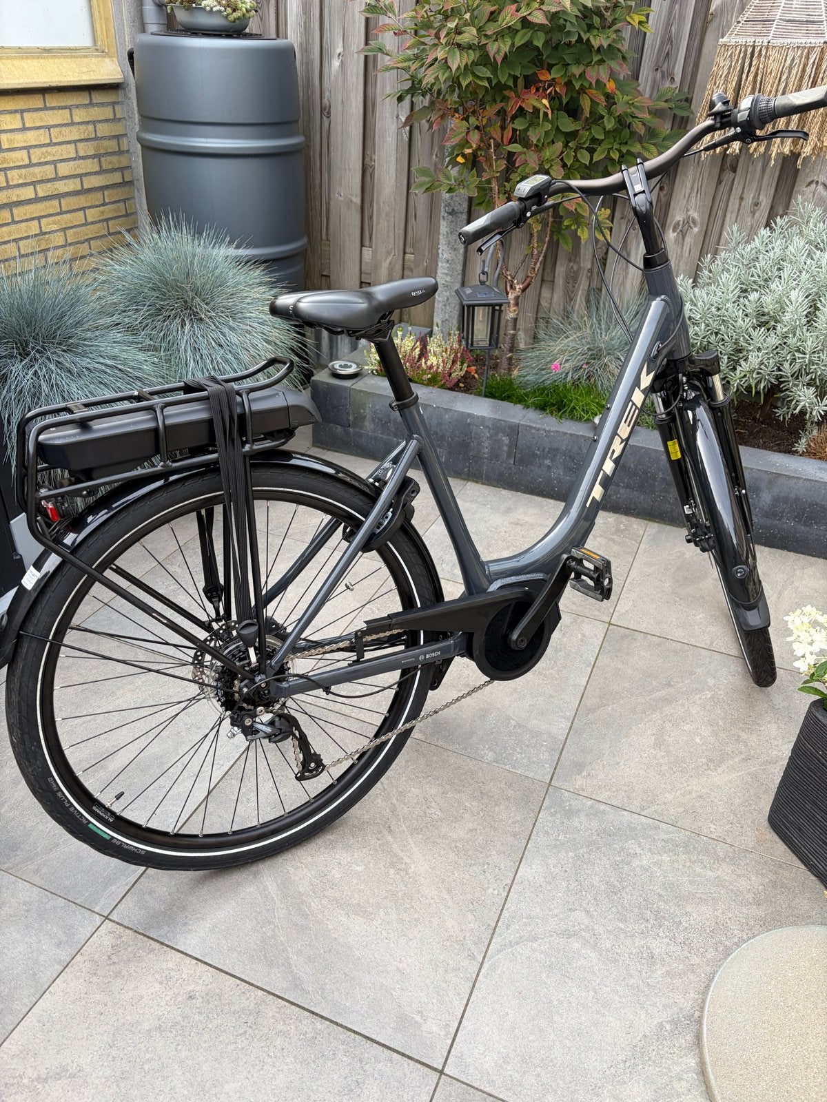 Trek Verve +1 Lowstep Dames E-bike - Z.G.A.N. Maat M, Fietsen en Brommers, Overige merken, Ophalen of Verzenden, Zo goed als nieuw