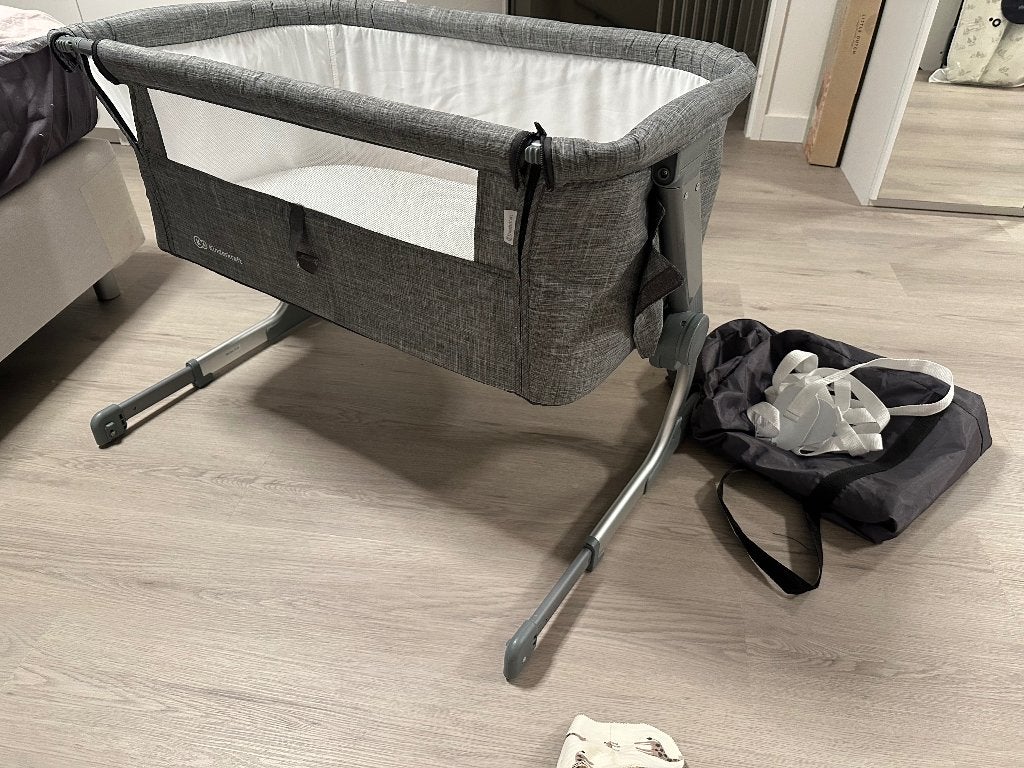 Kinderkraft co-sleeper + matras, Kinderen en Baby's, Babywiegjes en Ledikanten, Ophalen, Gebruikt, Wieg