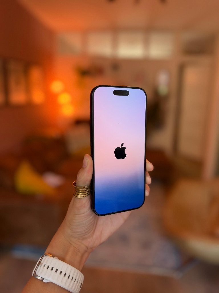 Iphone 16 Pro 1 TB black titanium, Telecommunicatie, IPhone 16 Pro, Zwart, 88 %, 1 TB