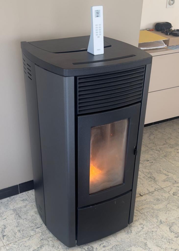 Pelletkachel MCZ Ego Comfort Air 10 M1 10 kw met Kanalisatie, Ophalen, Overige brandstoffen, Pelletkachel