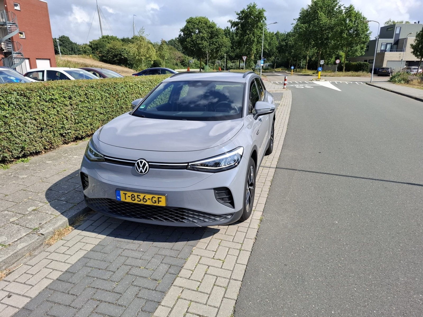 Volkswagen ID.4 52kWh 148pk 2023 Grijs, Auto's, Automaat, 510 min, Zwart, 150 pk