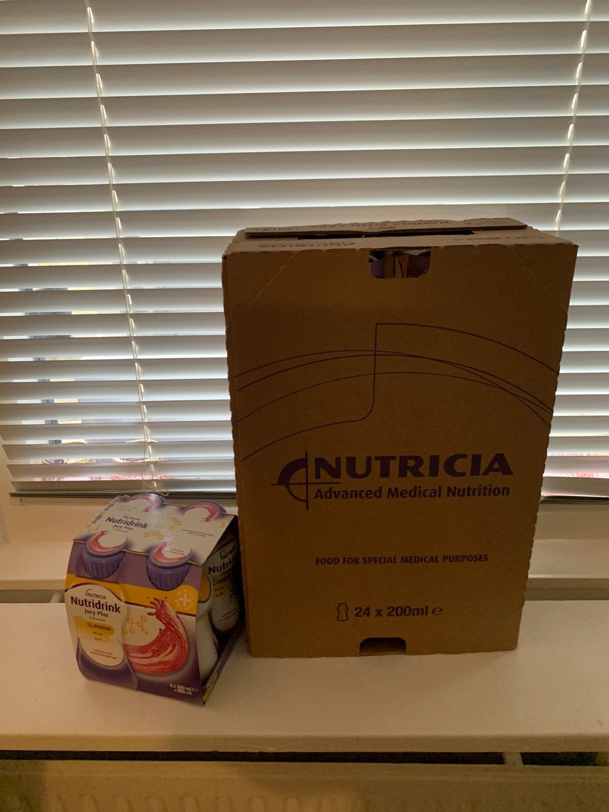 Nutridrink ondersteunende voeding., Ophalen