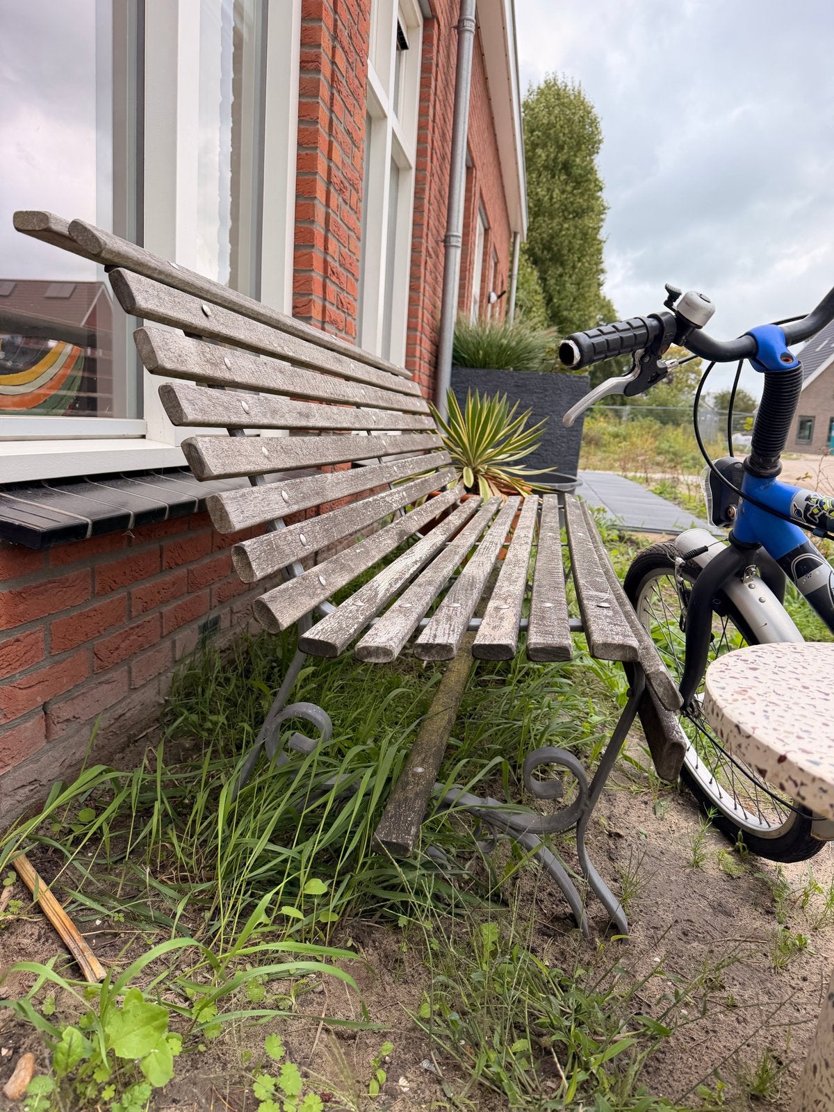 Robuuste gietijzeren en houten tuinbank, Ophalen, Gebruikt, Hout