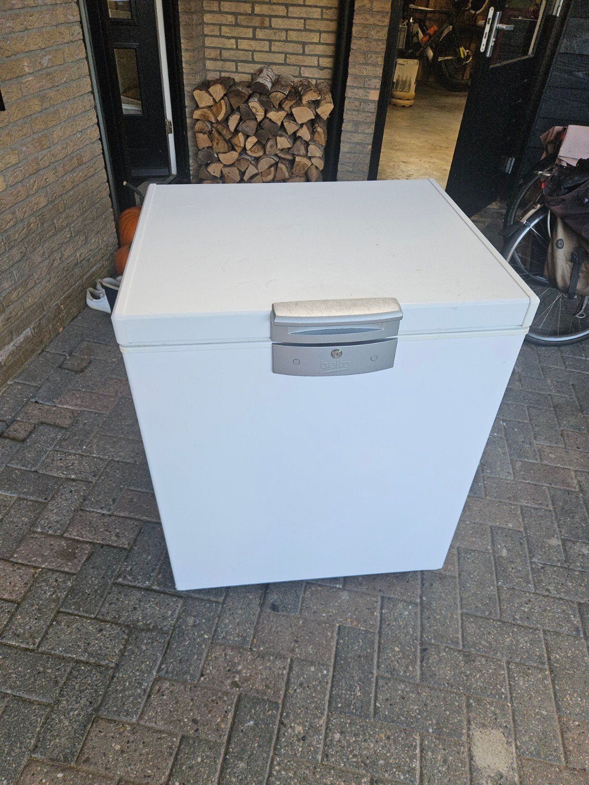 diepvrieskist 215 liter, Vrieskist, Gebruikt, 90 cm of meer, Ophalen
