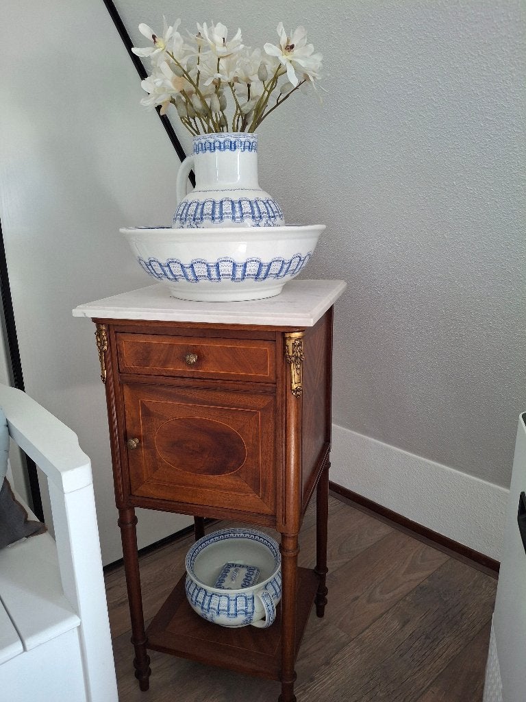Lampet stel Petrus Regout type Diane blauw wit, Ophalen