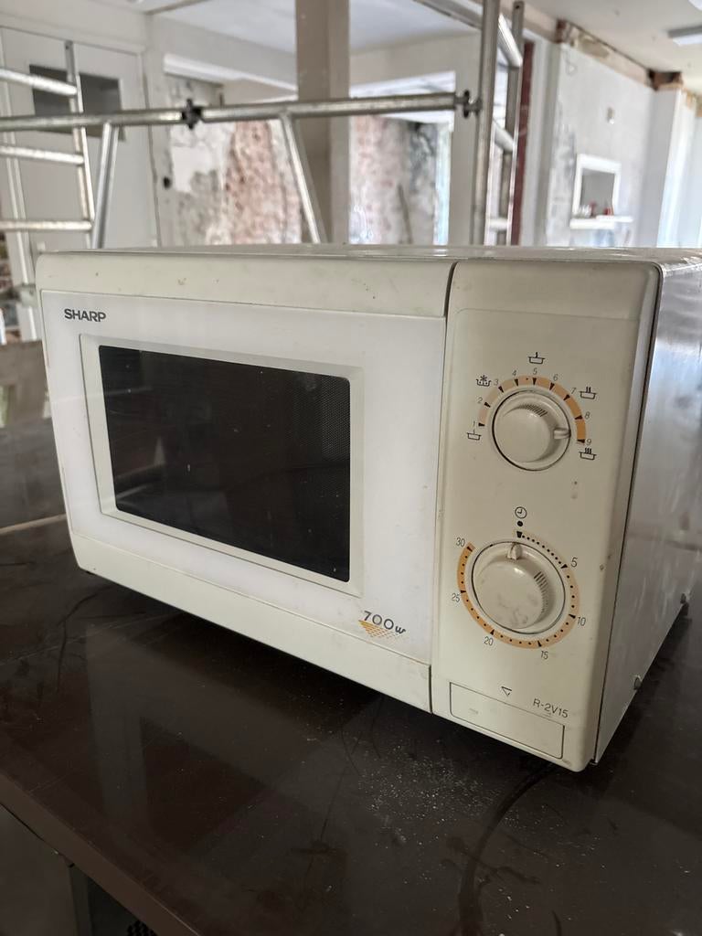 Sharp R-2V15(W) Magnetron 700W, Gebruikt, Minder dan 45 cm, Ophalen of Verzenden, Magnetron