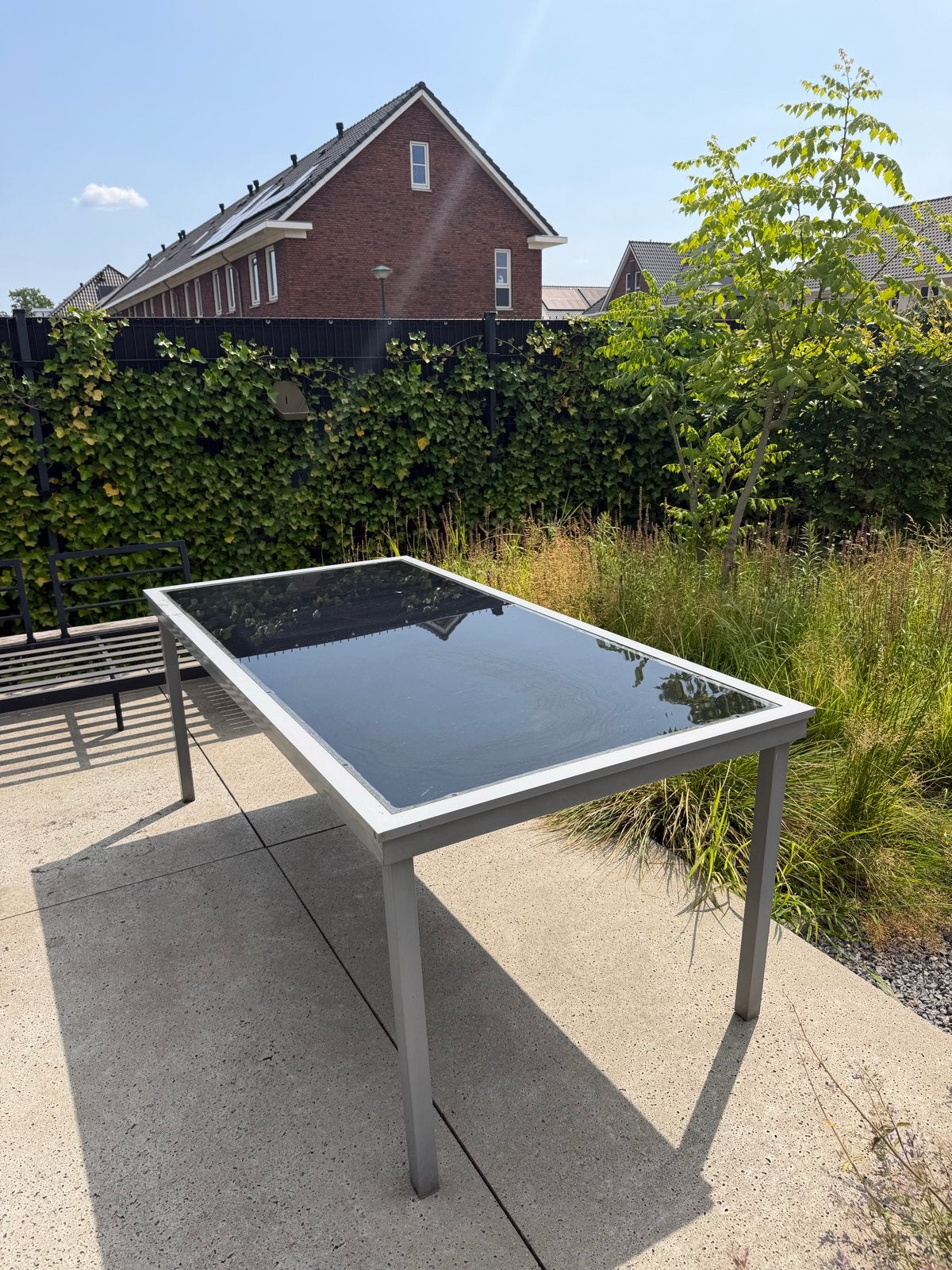 Stevige aluminium tuintafel met glazen blad - 180x90x71cm, Tuin en Terras, Tuintafels, Ophalen, Gebruikt, Rechthoekig, Aluminium