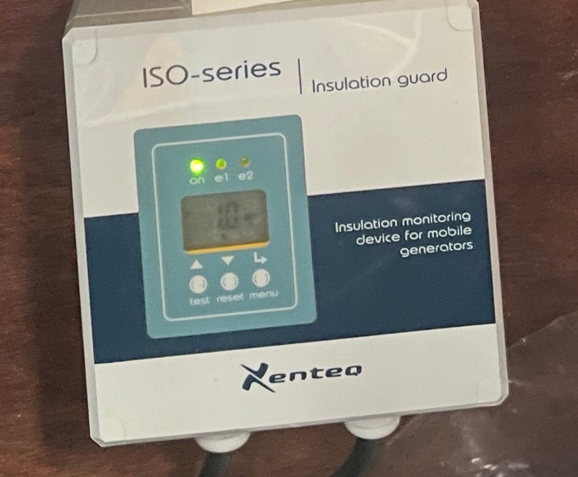 Xenteq ISO-series Isolatiebewaker ISO230-16 voor boot/camper, Ophalen of Verzenden, Gebruikt, Motor en Techniek