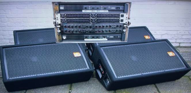 Muziekapparatuur en Instrumenten, Ophalen of Verzenden, Zo goed als nieuw, 100 watt of meer