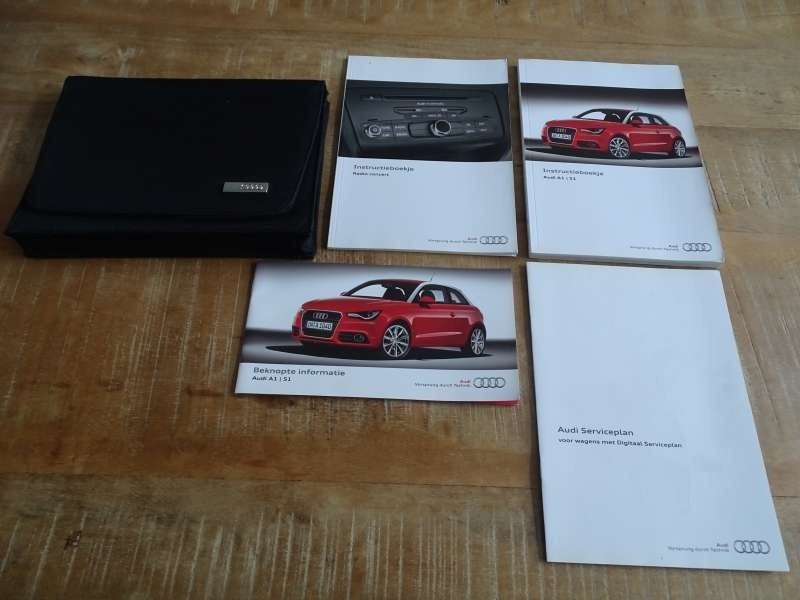 Audi A1 - S1 - Map Handleidingen - Instructieboeken - NL, Auto diversen, Verzenden