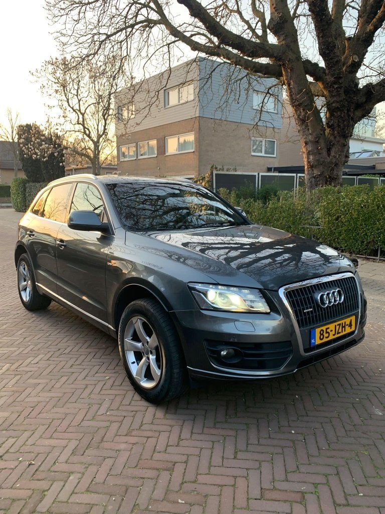 Audi Q5 2.0 TFSI quattro S-Line (2009) - ABT 275 pk, Auto's, 1730 kg, Regensensor, Zwart, 4 cilinders