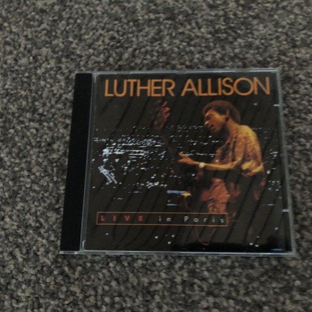 CD LUTHER ALLISON Live in Paris, Ophalen of Verzenden, Zo goed als nieuw, Blues, Album