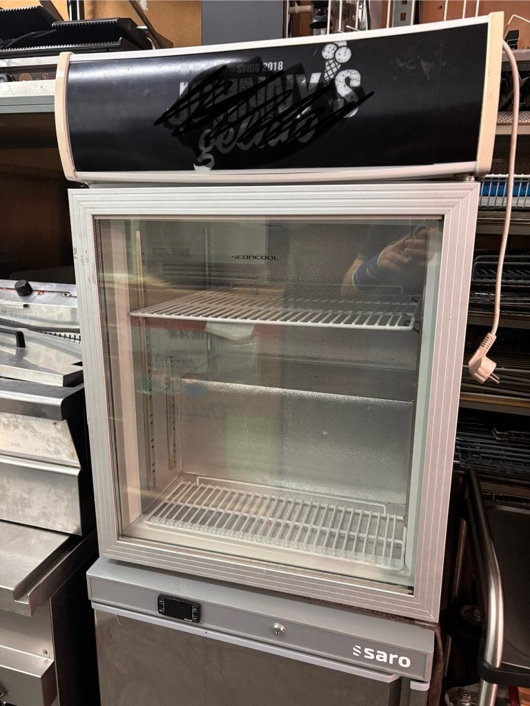 IJsjes presentatie vriezer (-16 min), Gebruikt, Minder dan 85 cm, Minder dan 60 cm, Vrijstaand