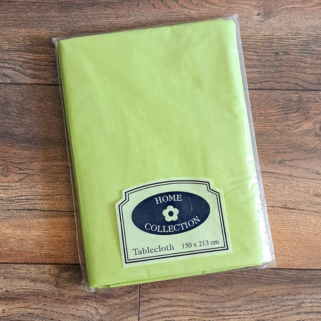 Home Collection limegroen tafelkleed van 150 x 213 cm, 213 cm, Nieuw, Ophalen of Verzenden, Groen
