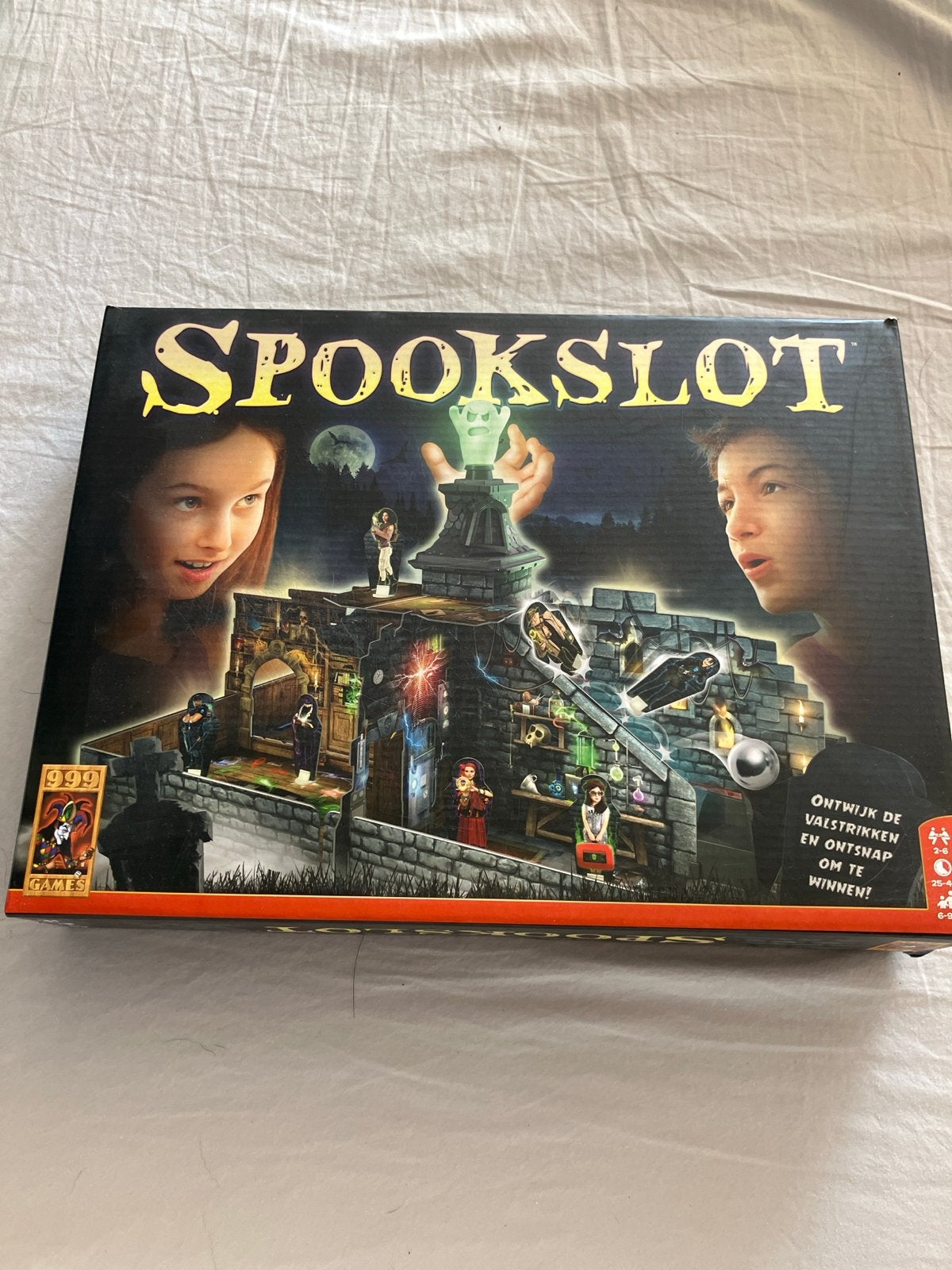 Spookslot Bordspel - Ontsnap aan de Valstrikken, Drie of vier spelers, Ophalen of Verzenden, Zo goed als nieuw