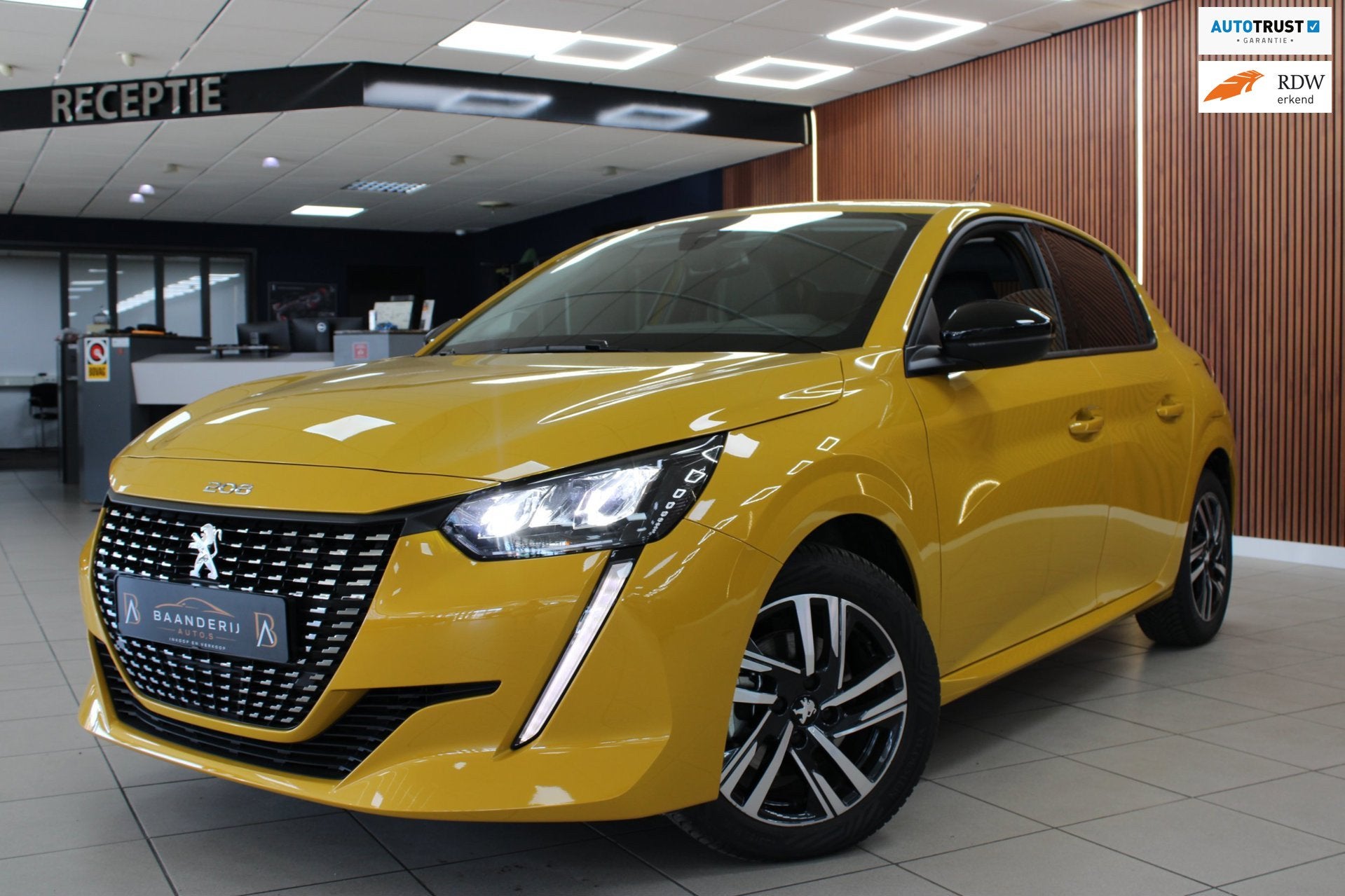 Peugeot 208 1.2 VTi Allure GT Automaat | Airco | Carplay | C, Auto's, Peugeot, Stof, Gebruikt, Zwart, Origineel Nederlands